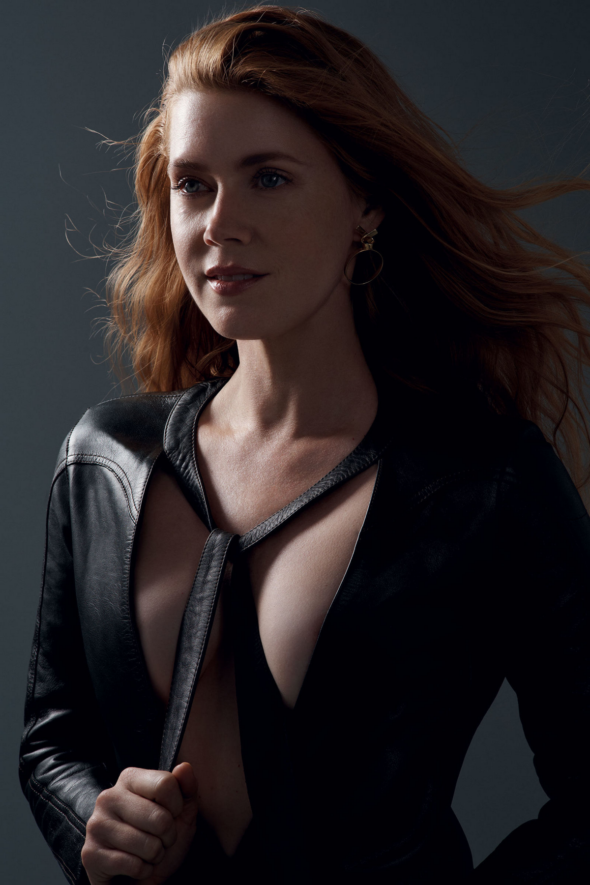 Amy Adams Loves Showing Off Cleavage