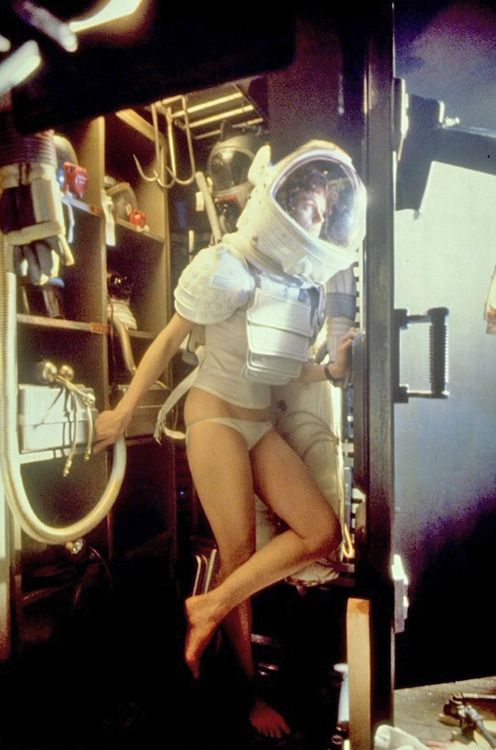 Sigourney Weaver – Alien