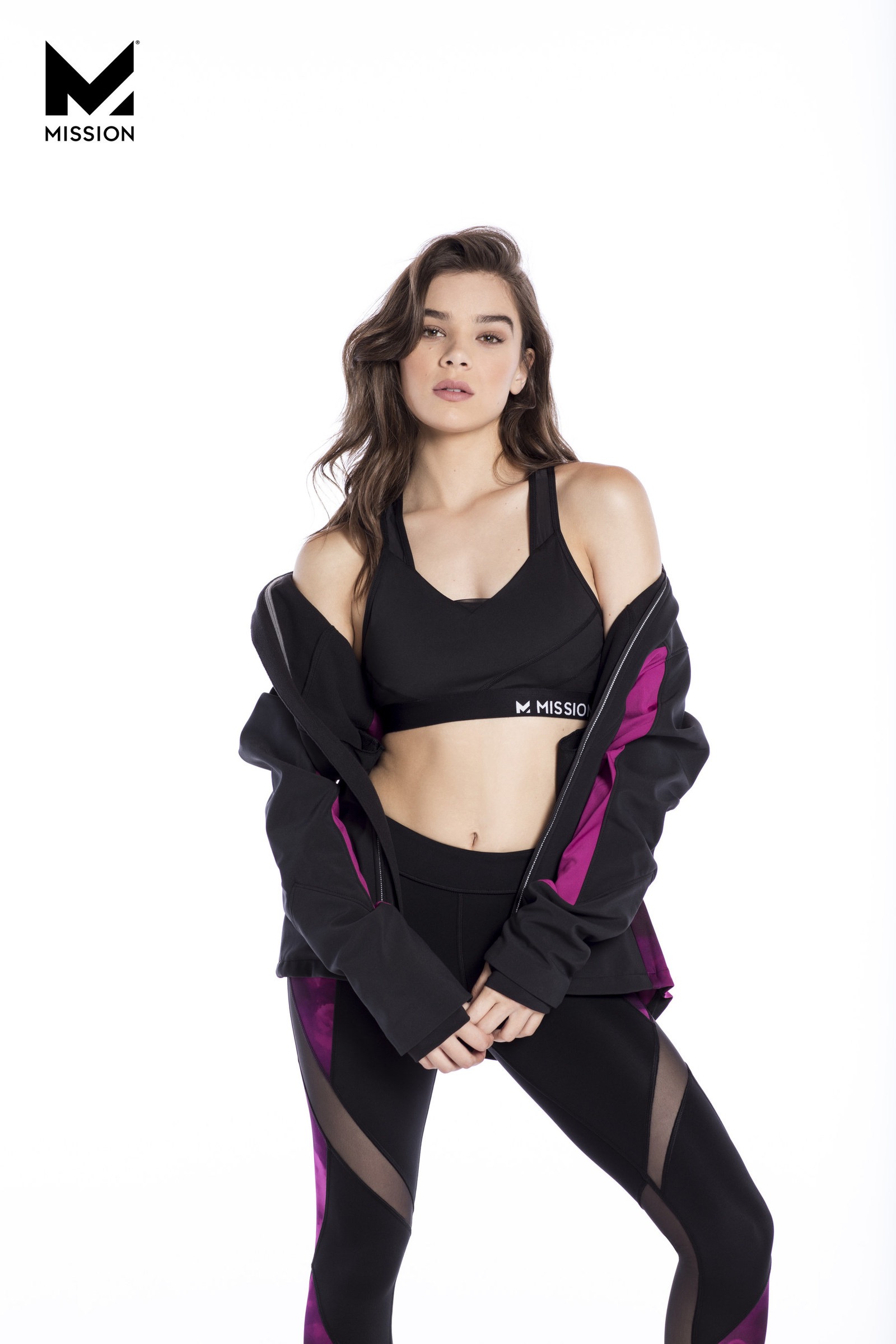 In Workout Clothes – Hailee Steinfeld