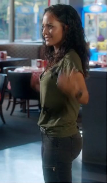 Tristin Mays Screencaps From Macgyver 209