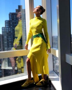 Brie Larson Looking Lovely In A Beautiful Yellow Dress