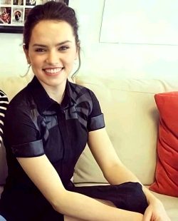 Daisy Ridley And Her Cute Smile