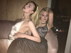 Dakota And Elle Fanning Would Be An Incredible Threesome