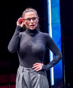 Hayley Atwell Looking Like The Teacher We Always Wanted