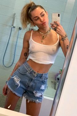 Miley Cyrus Staying Home