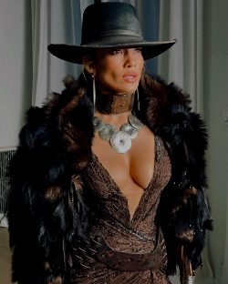 Minus The Hat, Jennifer Lopez Looks Good Af Here