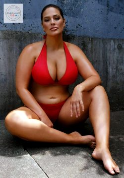 Thicc And Busty Ashley Graham Never Fails To Get Me Hard With Her Sexy Curves