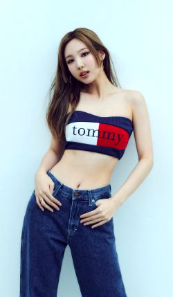 TWICE NAYEON FOR TOMMY JEANS